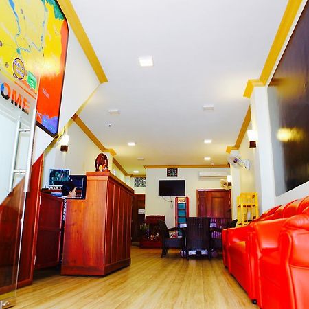 ดินซีย์ บูทิก โฮเต็ล Hotel พนมเปญ ภายนอก รูปภาพ