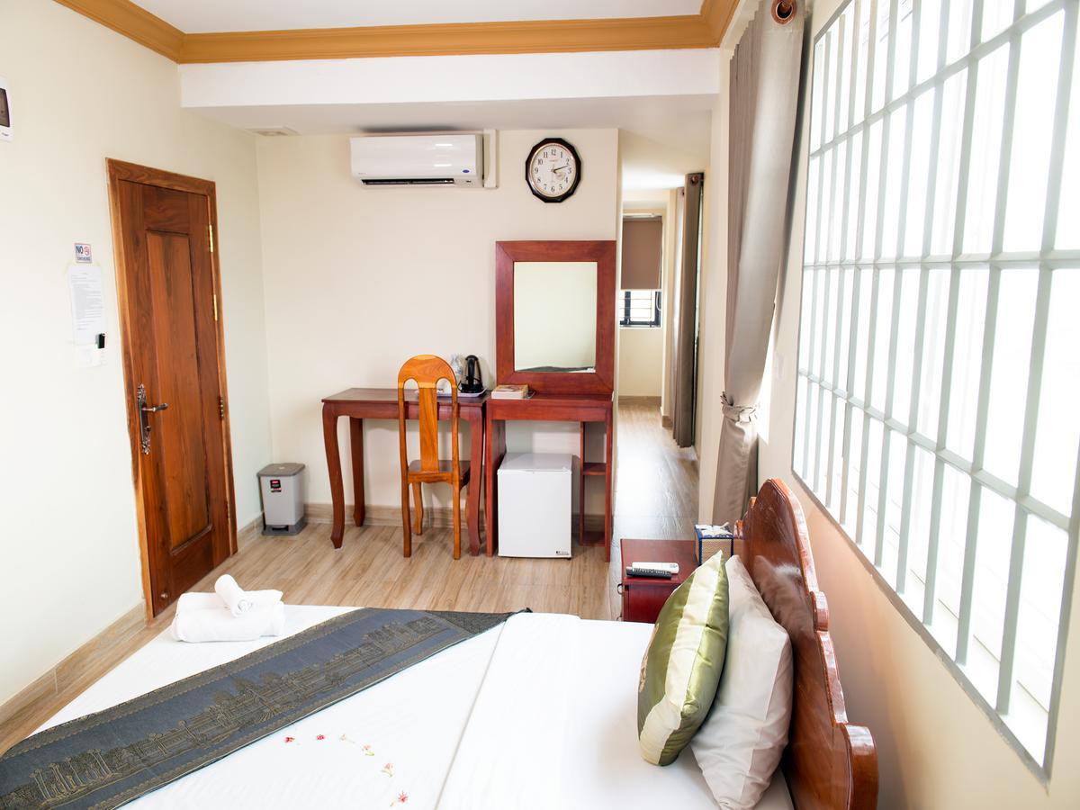 ดินซีย์ บูทิก โฮเต็ล Hotel พนมเปญ ภายนอก รูปภาพ