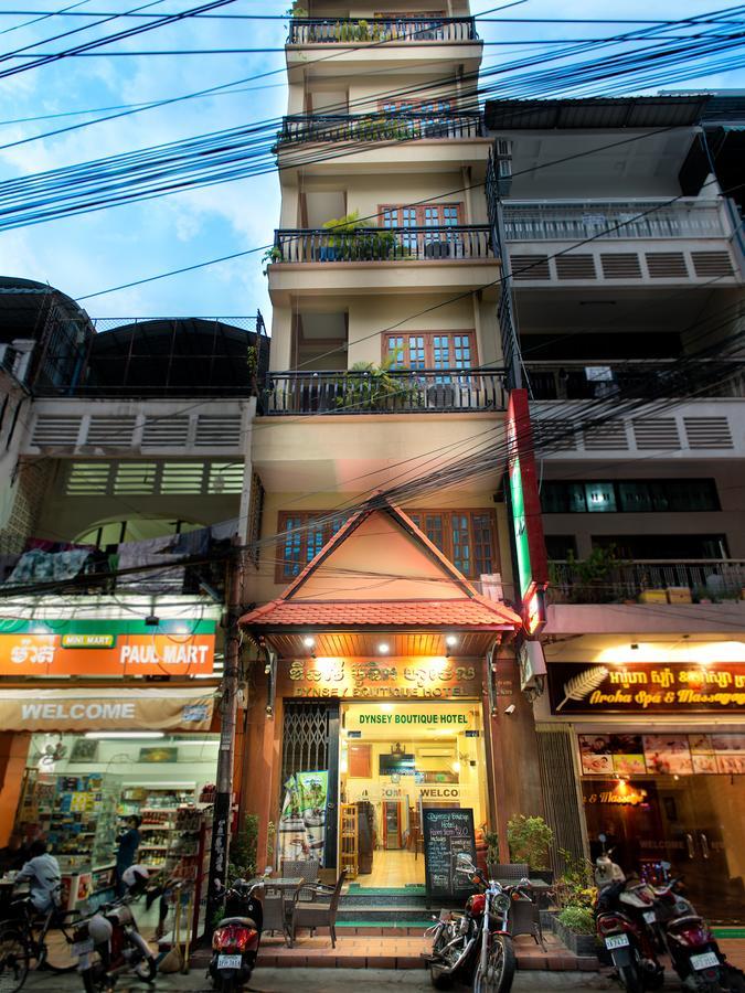 ดินซีย์ บูทิก โฮเต็ล Hotel พนมเปญ ภายนอก รูปภาพ